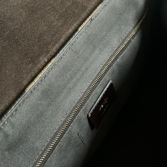 EUC - Fendi Pequin hand bag - Picture 6 of 15